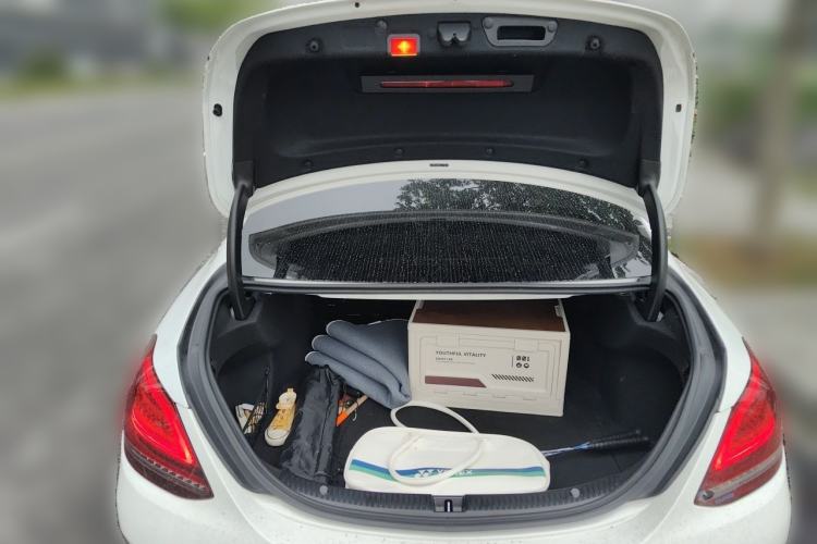 Used Mercedes-Benz C-Class 2019 C 180 L Dynamic Sports Edition Trunk
