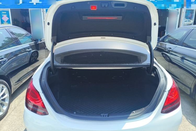 Used Mercedes-Benz C-Class 2019 C 180 L Fashion Edition Sport Version Trunk