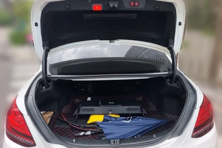 Used Mercedes-Benz C-Class 2019 C 180 L Fashion Edition Sport Version Trunk