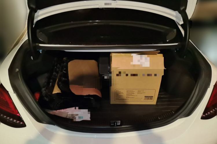 Used Mercedes-Benz C-Class 2019 C 180 L Fashion Edition Sport Version Trunk