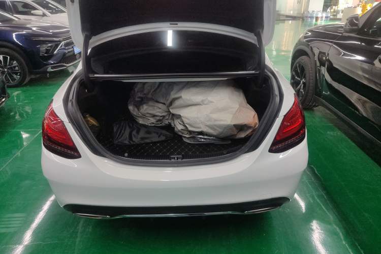 Used Mercedes-Benz C-Class 2019 Restyled C 260 L Sport Edition Trunk