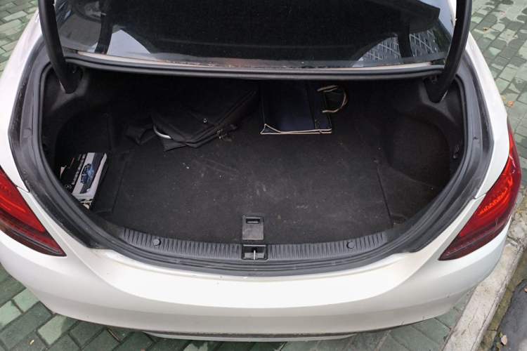 Used Mercedes-Benz C-Class 2019 C 260 L Sport Edition Trunk