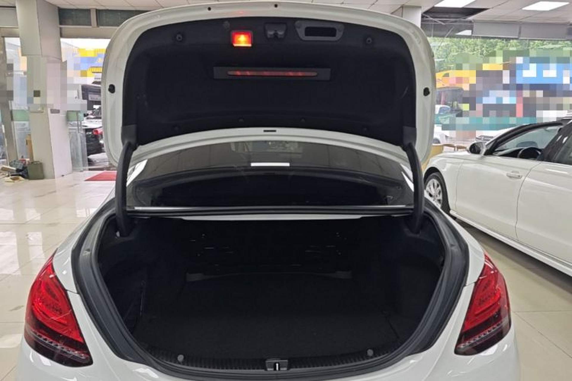 Used Mercedes-Benz C-Class 2019 C 260 Sport Edition Trunk