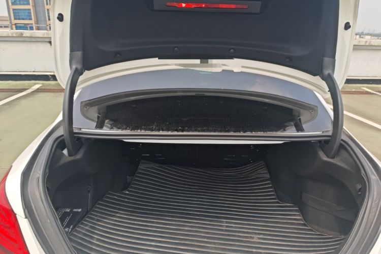 Used Mercedes-Benz C-Class 2019 C 260 Sport Edition Trunk