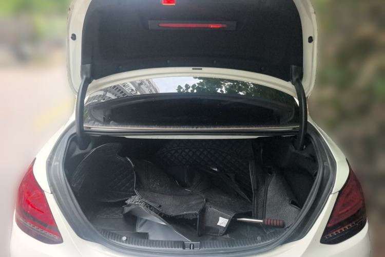Used Mercedes-Benz C-Class 2019 C 260 L Trunk