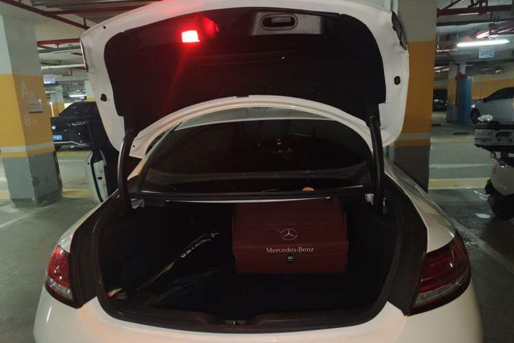 Used Mercedes-Benz C-Class 2019 C 260 Coupe Trunk