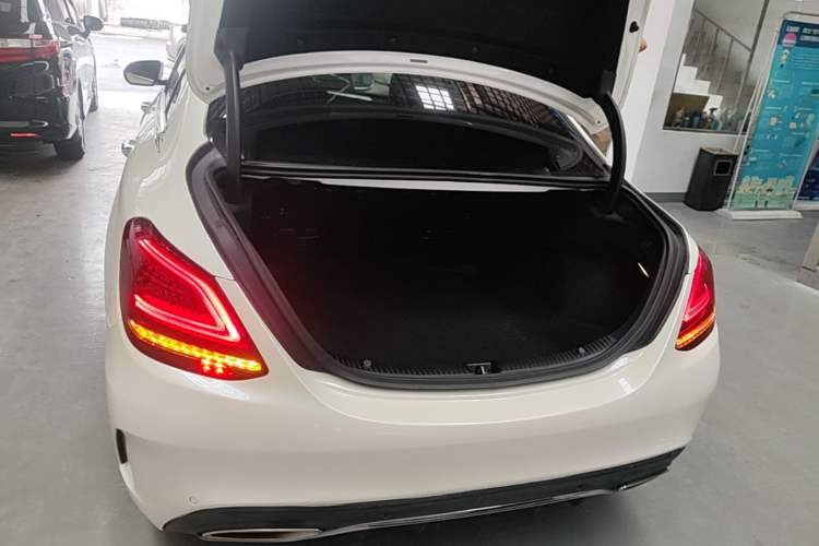 Used Mercedes-Benz C-Class 2019 C 260 L Sport Edition Trunk