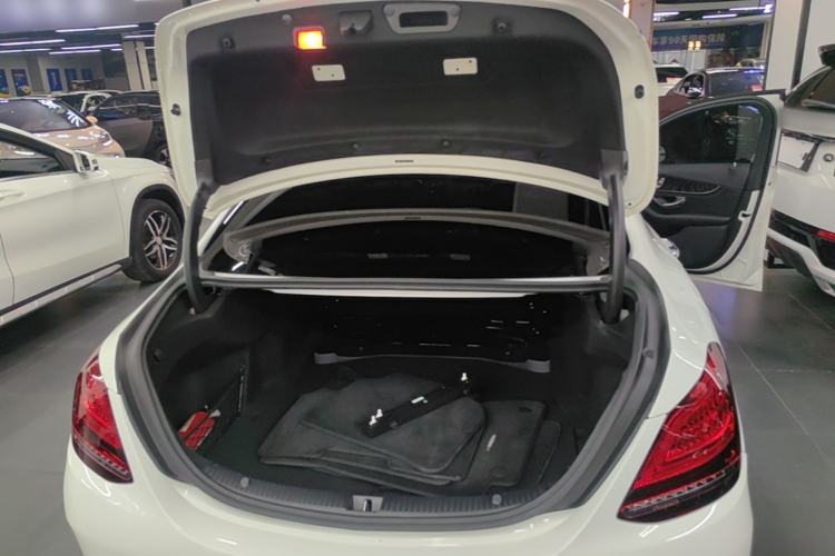 Used Mercedes-Benz C-Class 2019 Restyled C 260 L Sport Edition Trunk