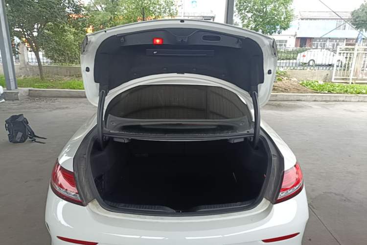 Used Mercedes-Benz C-Class 2019 C 260 Coupe Trunk