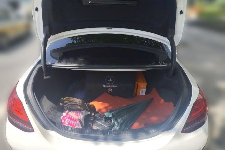 Used Mercedes-Benz C-Class 2019 C 180 L Fashion Edition Sport Version Trunk