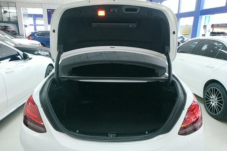 Used Mercedes-Benz C-Class 2019 C 180 L Fashion Edition Sport Version Trunk