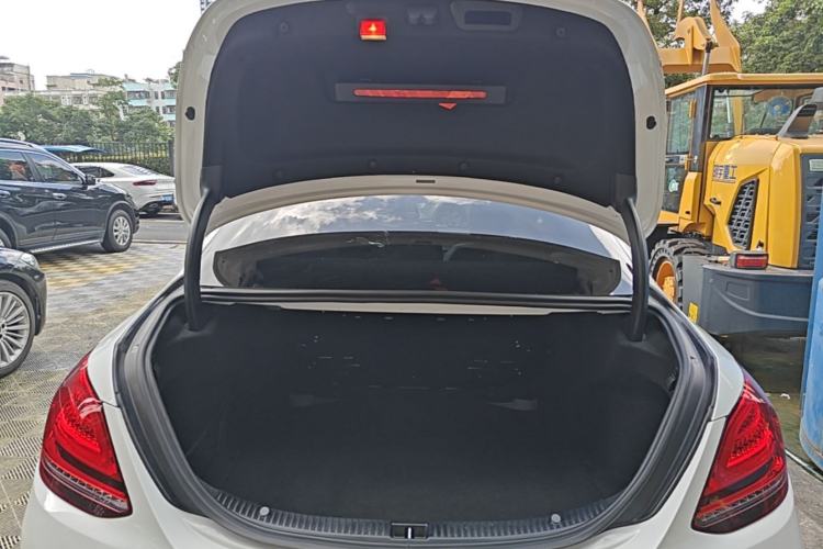 Used Mercedes-Benz C-Class 2019 C 260 Sport Edition Trunk