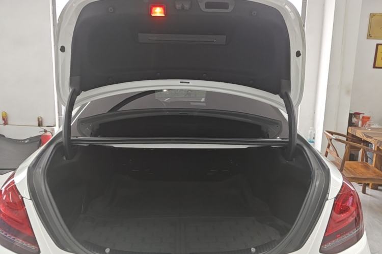 Used Mercedes-Benz C-Class 2019 Restyled C 260 L Sport Edition Trunk