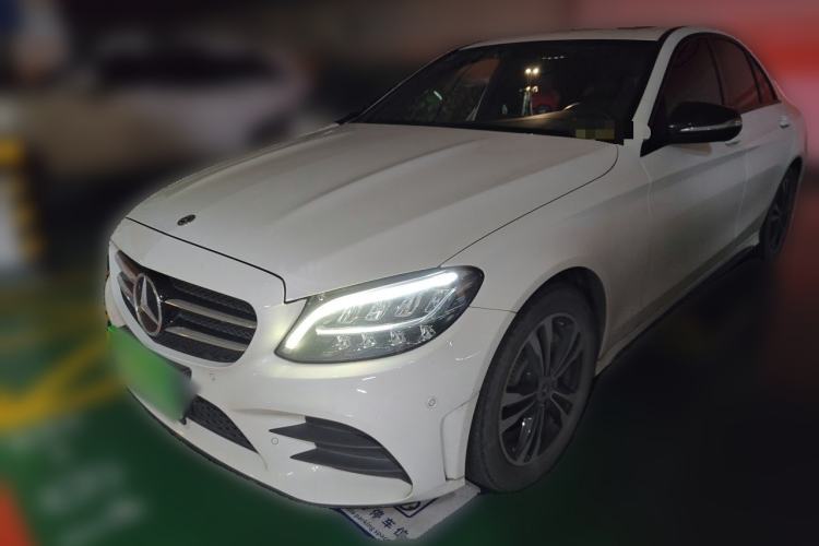 Used Mercedes-Benz C-Class 2019 C 260 Sport Edition Guazi used car, China used car export, Used car for sale, Used Mercedes-Benz cars, Cheapest cars for sale