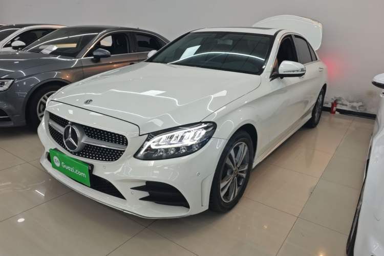 Used Mercedes-Benz C-Class 2019 C 180 L Fashion Edition Sport Version Guazi used car, China used car export, Used car for sale, Used Mercedes-Benz cars, Cheapest cars for sale