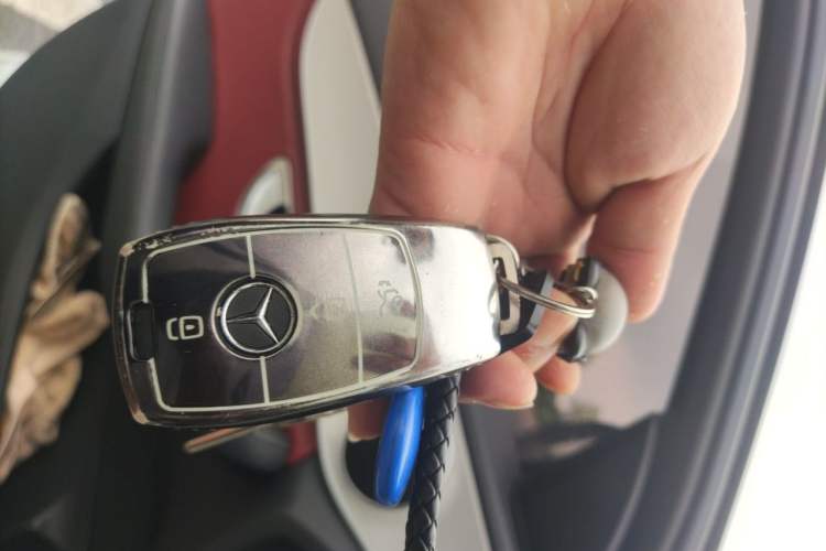 Used Mercedes-Benz C-Class 2019 C 260 Sport Edition Vehicle Key