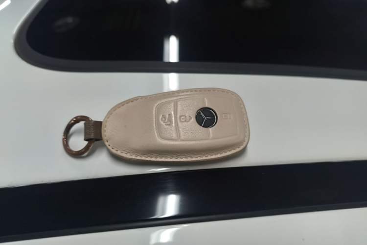 Used Mercedes-Benz C-Class 2019 C 180 L Fashion Edition Sport Version Vehicle Key