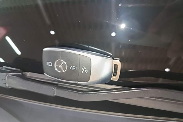 Used Mercedes-Benz C-Class 2019 C 180 L Dynamic Sports Edition Vehicle Key