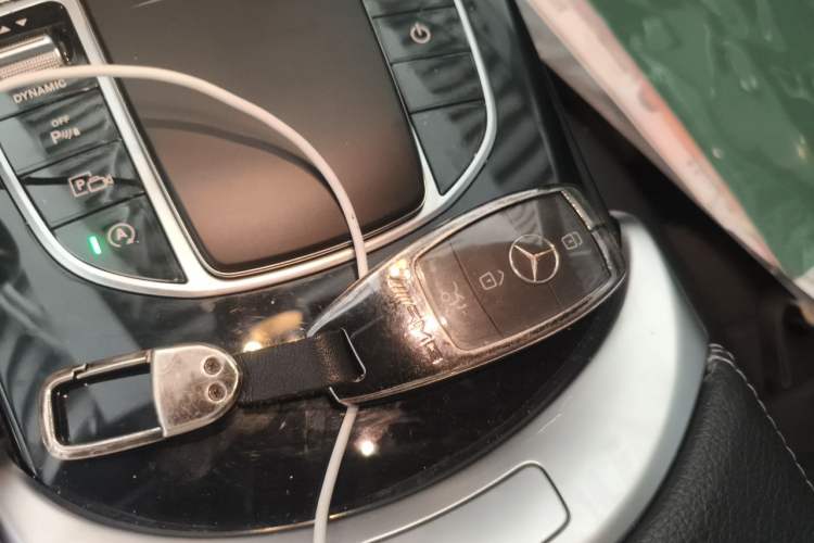 Used Mercedes-Benz C-Class 2019 C 260 Sport Edition Vehicle Key