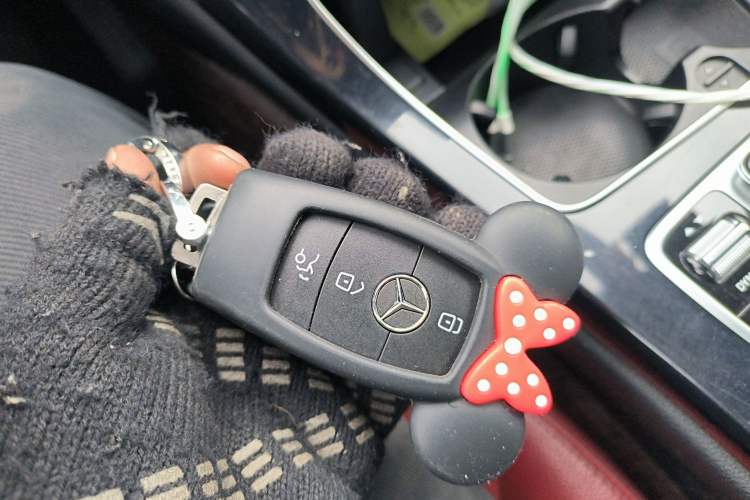 Used Mercedes-Benz C-Class 2019 C 260 Sport Edition Vehicle Key