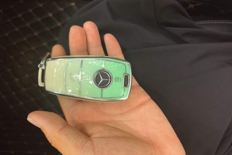 Used Mercedes-Benz C-Class 2019 C 260 L Sport Edition Vehicle Key