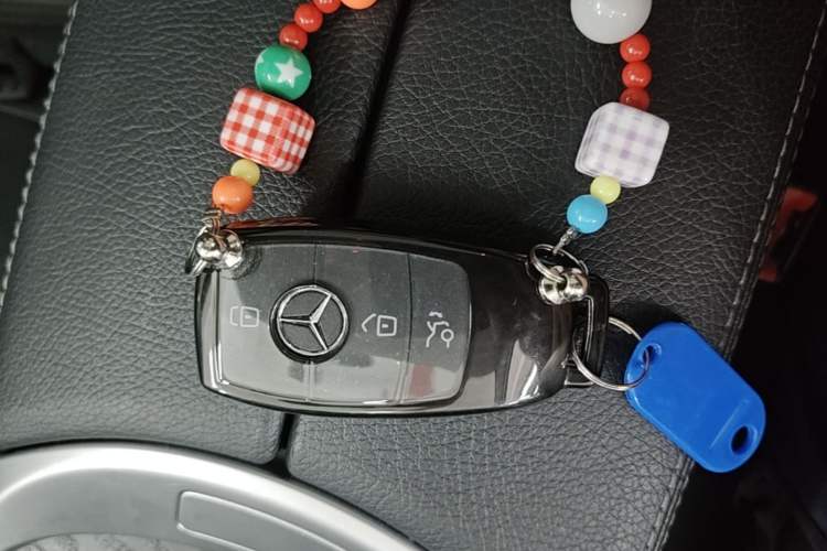 Used Mercedes-Benz C-Class 2019 Restyled C 260 L Sport Edition Vehicle Key