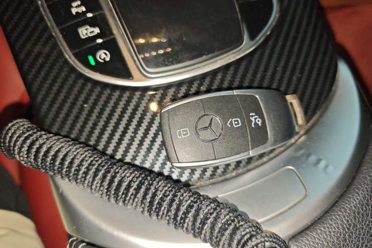 Used Mercedes-Benz C-Class 2019 C 260 Sport Edition Vehicle Key