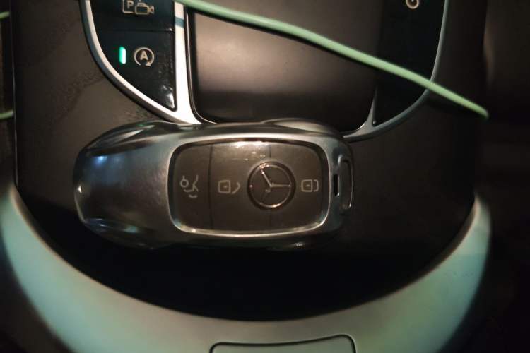 Used Mercedes-Benz C-Class 2019 Restyled C 260 L Sport Edition Vehicle Key
