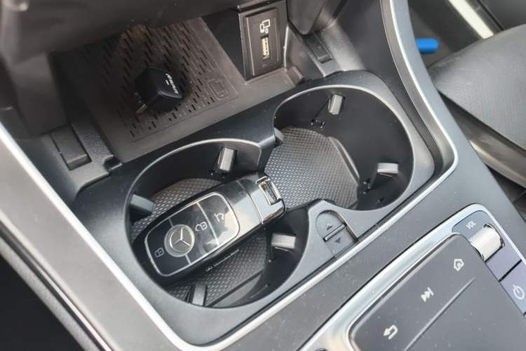 Used Mercedes-Benz C-Class 2019 Restyled C 260 L Sport Edition Vehicle Key