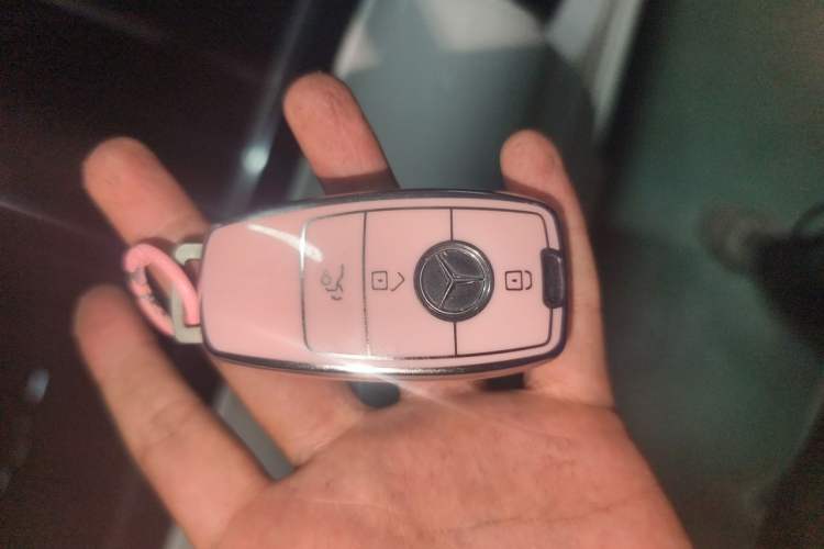 Used Mercedes-Benz C-Class 2019 C 260 Sport Edition Vehicle Key