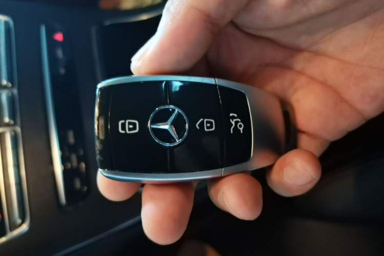 Used Mercedes-Benz C-Class 2019 C 180 L Fashion Edition Sport Version Vehicle Key