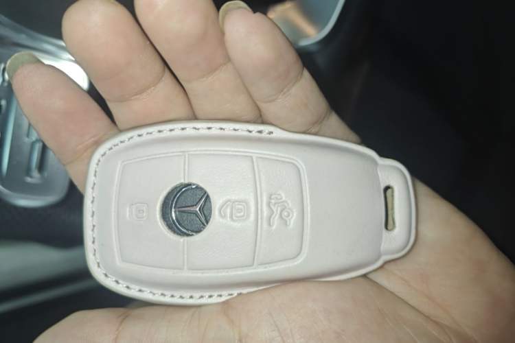 Used Mercedes-Benz C-Class 2019 C 260 Sport Edition Vehicle Key