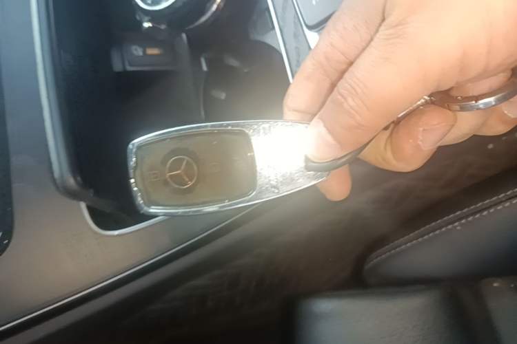Used Mercedes-Benz C-Class 2019 C 260 Coupe Vehicle Key