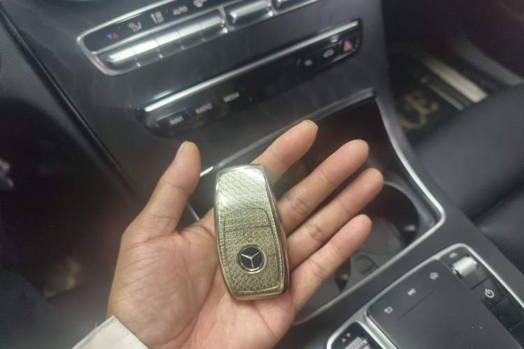 Used Mercedes-Benz C-Class 2019 Restyled C 260 L Sport Edition Vehicle Key