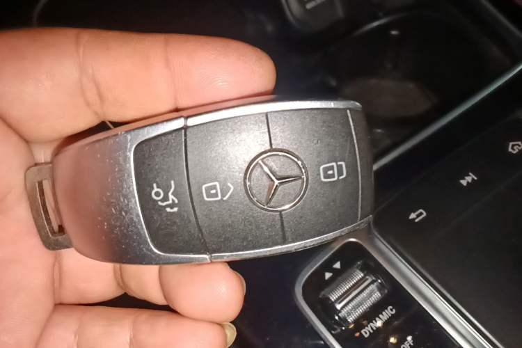 Used Mercedes-Benz C-Class 2019 C 260 Sport Edition Vehicle Key