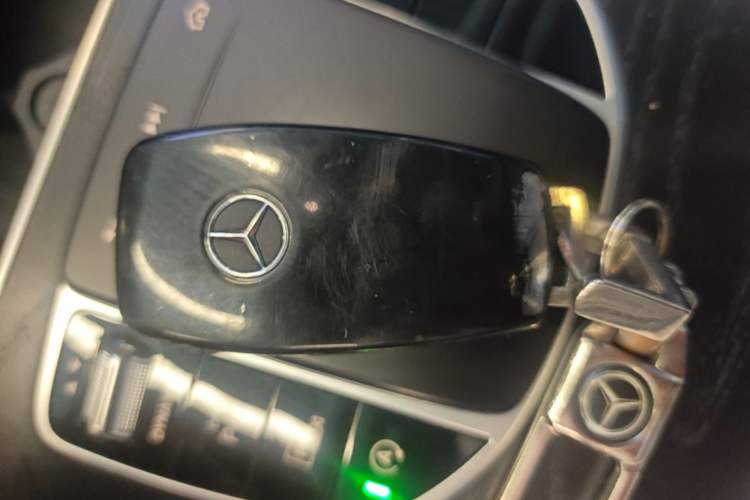 Used Mercedes-Benz C-Class 2019 C 180 L Fashion Edition Sport Version Vehicle Key