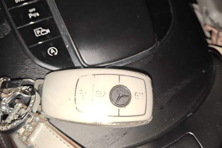 Used Mercedes-Benz C-Class 2019 C 260 Coupe Vehicle Key