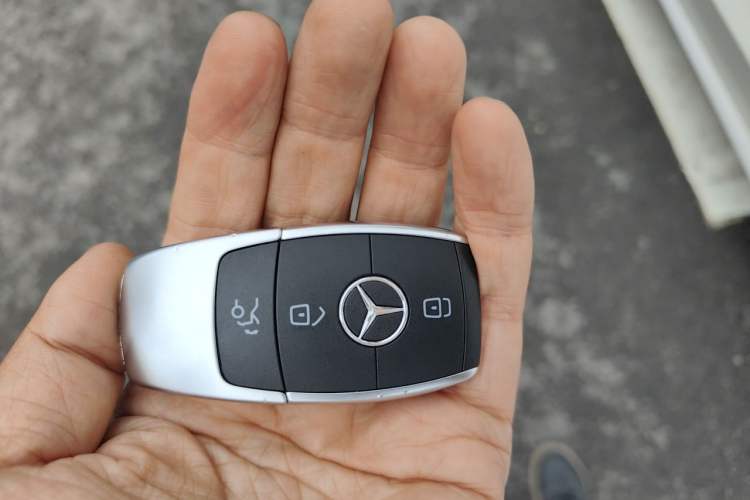 Used Mercedes-Benz C-Class 2019 C 180 L Dynamic Sports Edition Vehicle Key