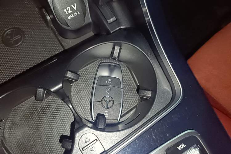 Used Mercedes-Benz C-Class 2019 C 260 Sport Edition Vehicle Key