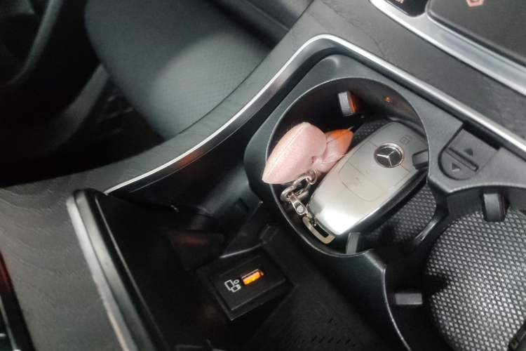 Used Mercedes-Benz C-Class 2019 Restyled C 260 L Sport Edition Vehicle Key