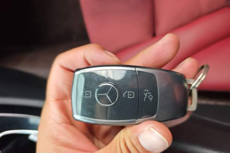 Used Mercedes-Benz C-Class 2019 C 260 Sport Edition Vehicle Key