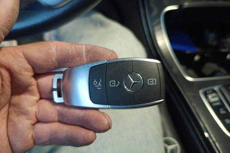 Used Mercedes-Benz C-Class 2019 C 180 L Fashion Edition Sport Version Vehicle Key