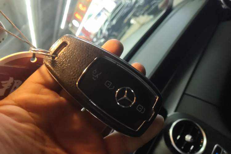 Used Mercedes-Benz C-Class 2019 C 180 L Fashion Edition Sport Version Vehicle Key