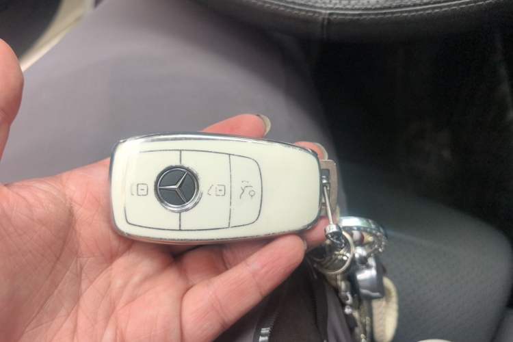 Used Mercedes-Benz C-Class 2019 C 260 L Vehicle Key