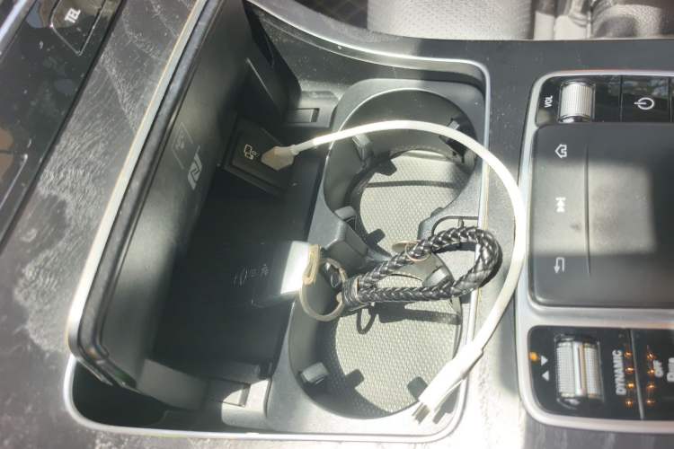 Used Mercedes-Benz C-Class 2019 C 260 L Sport Edition Vehicle Key
