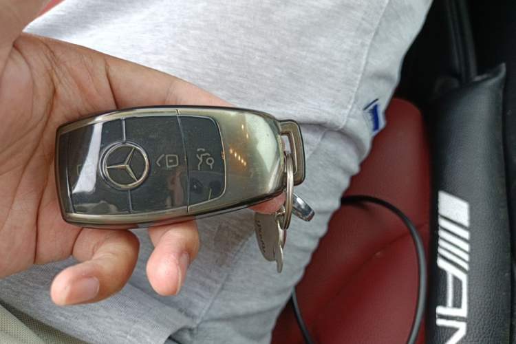 Used Mercedes-Benz C-Class 2019 C 260 Sport Edition Vehicle Key