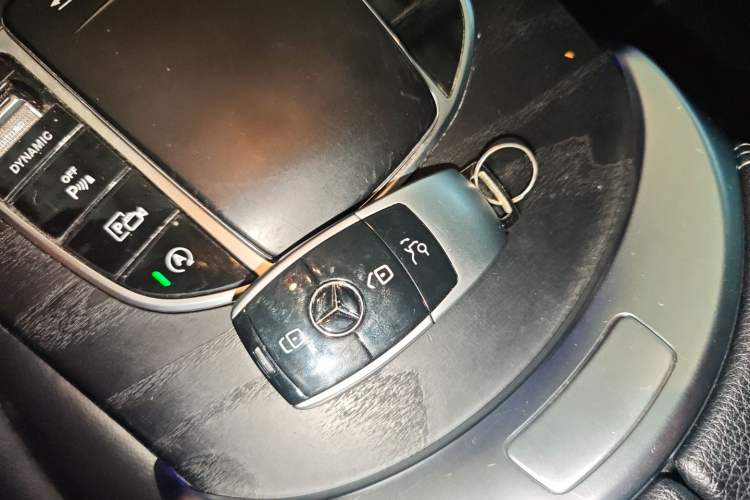 Used Mercedes-Benz C-Class 2019 C 260 Estate Vehicle Key