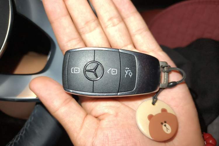 Used Mercedes-Benz C-Class 2019 C 260 Sport Edition Vehicle Key