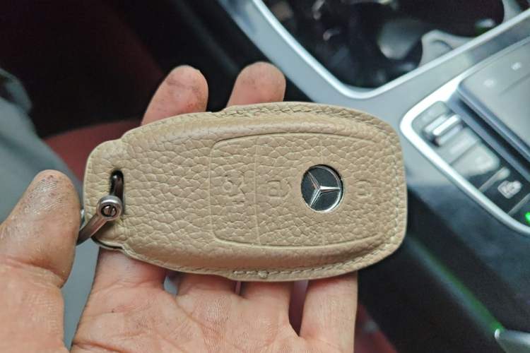 Used Mercedes-Benz C-Class 2019 C 260 Sport Edition Vehicle Key