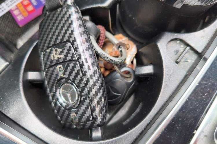 Used Mercedes-Benz C-Class 2019 C 260 Sport Edition Vehicle Key